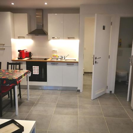 Studio 318 Amandine Apartment มัลเมอดี ภายนอก รูปภาพ